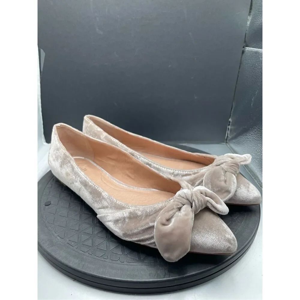 New J Jill Simone Tan Suede Bow Flats Size 8.5